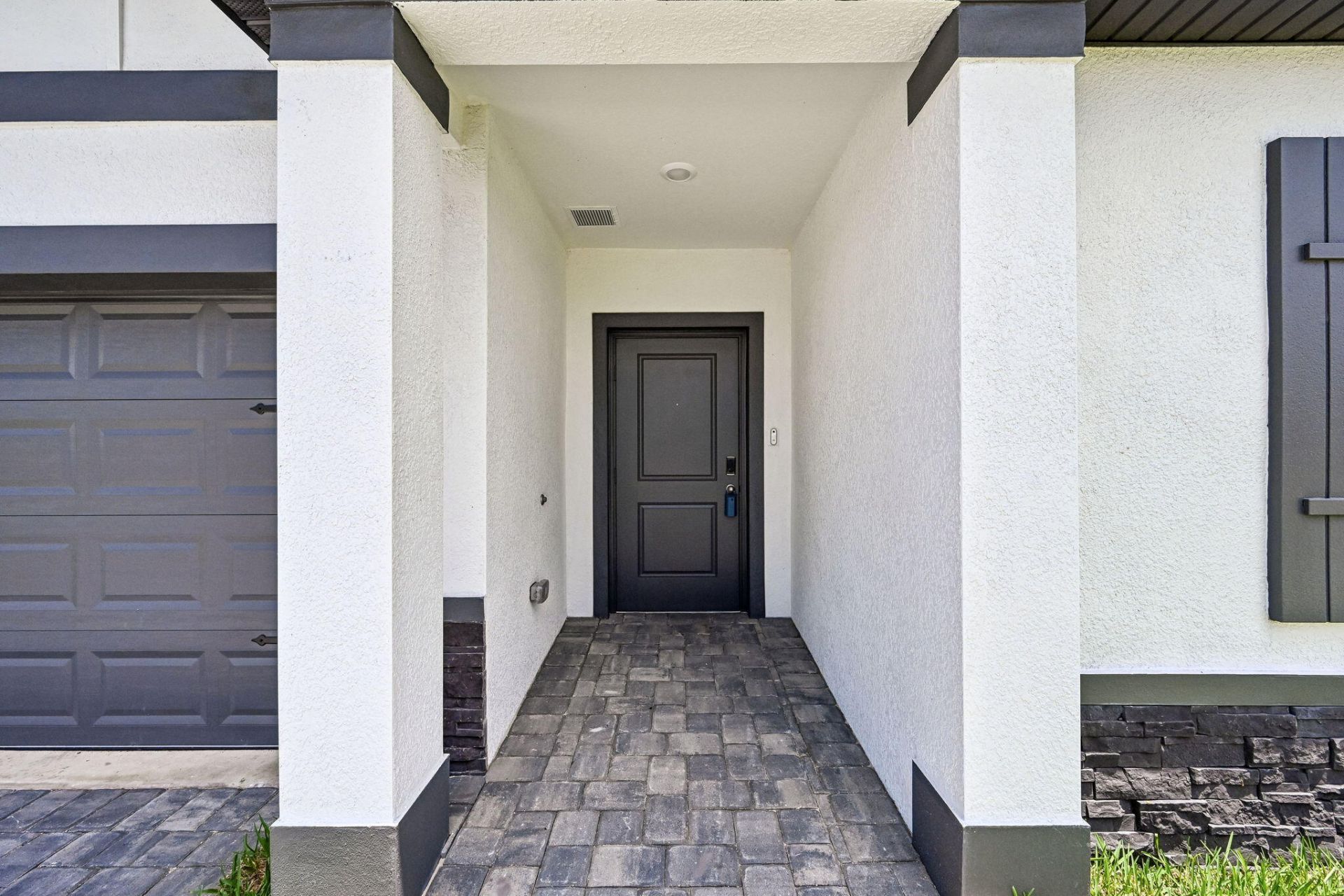 15975 SW Vine Drive, Indiantown, FL 34956 Photo