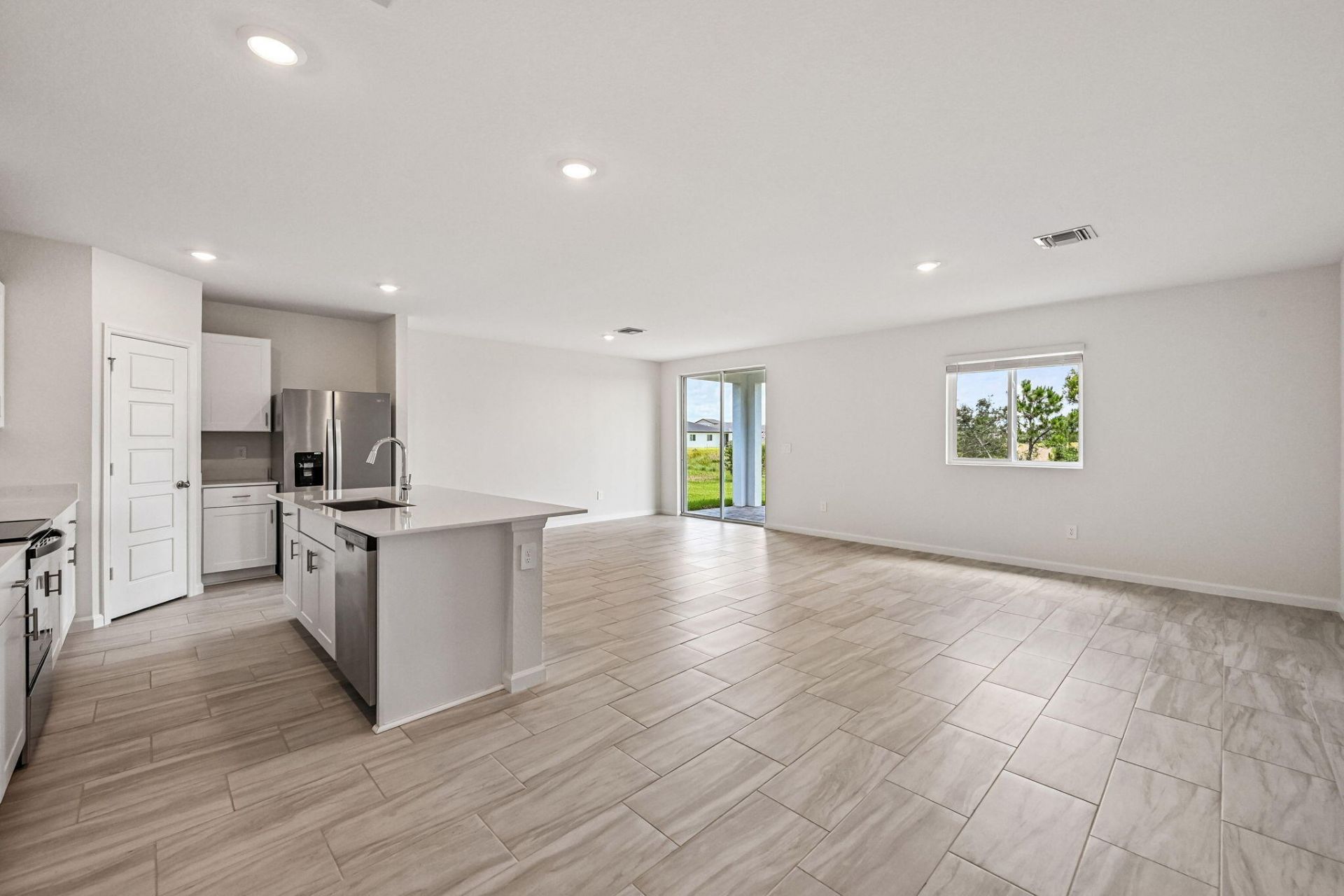 15975 SW Vine Drive, Indiantown, FL 34956 Photo