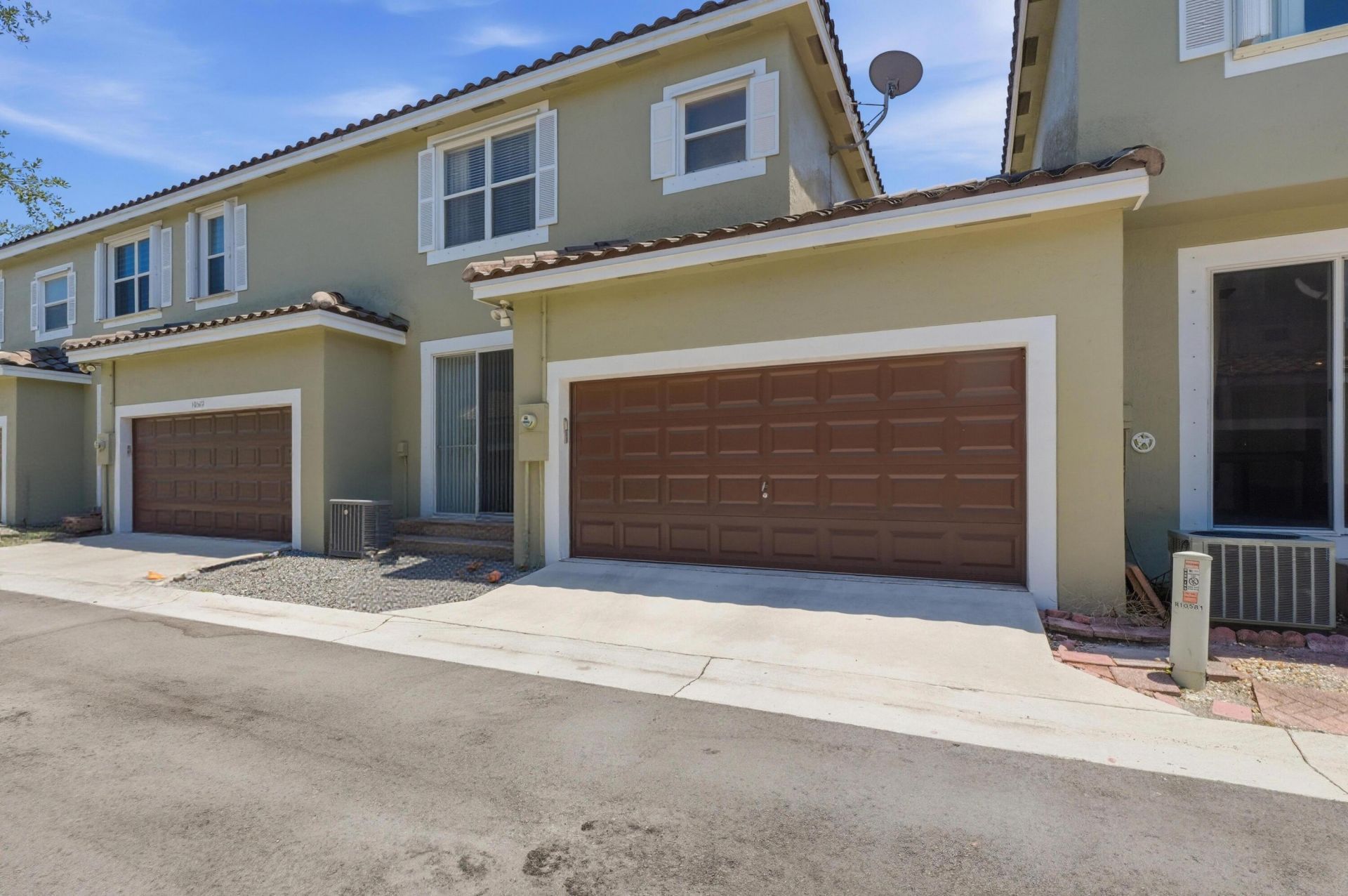 10581 NW 56th Place, Coral Springs, FL 33076 Photo