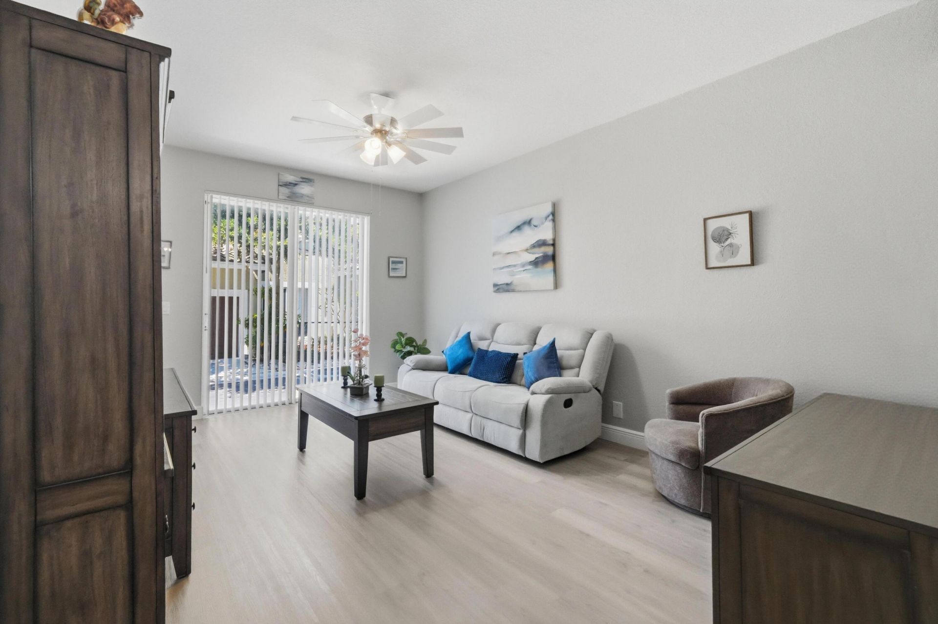 10581 NW 56th Place, Coral Springs, FL 33076 Photo