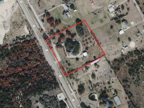 2701 S Main Street , Weatherford, TX 76087