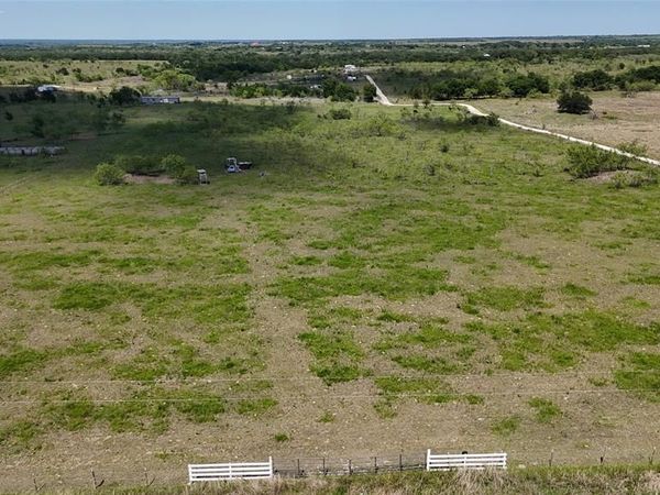 582 HCR 3320 , Hubbard, TX 76648