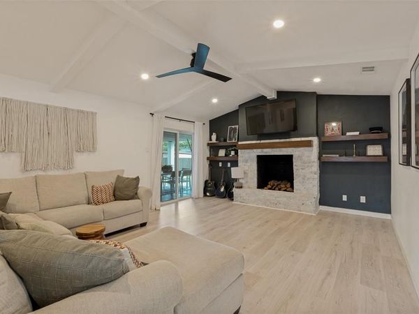 7022 Kiva Lane, Dallas, TX 75227