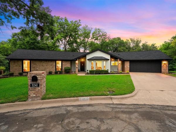 3241 Village Park Drive, Waco, TX 76708