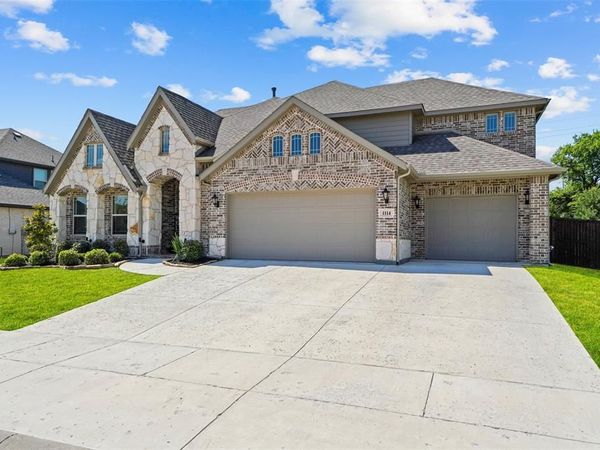 1114 Wrenwood Drive, Justin, TX 76247