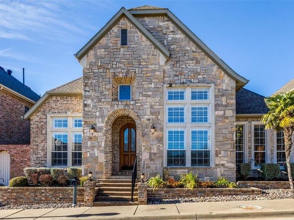 8619 Royalbrook Court, Dallas, TX 75243