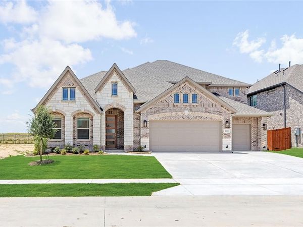 1133 Dove Haven Drive, Justin, TX 76247