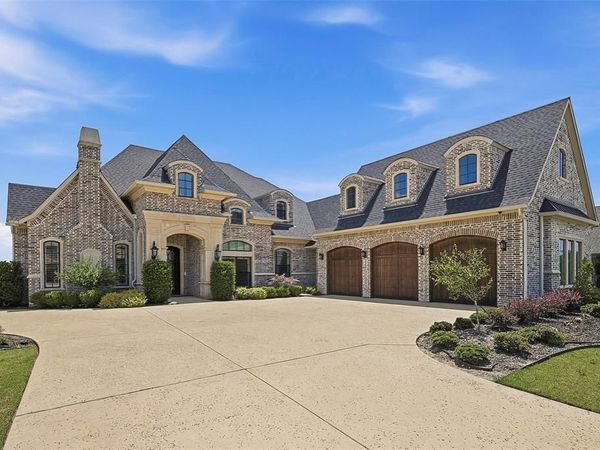 6215 Lakeside Drive, Fort Worth, TX 76179
