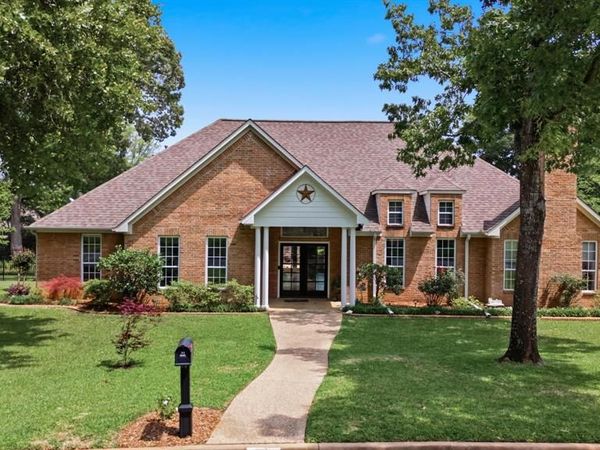 3811 Woods Boulevard , Tyler, TX 75707