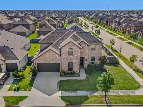 7001 Lowbranch Trail, Little Elm, TX 76227