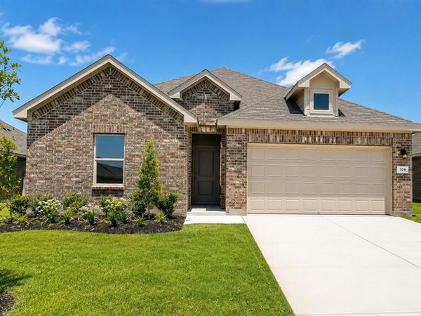 109 TYLER Street, Grandview, TX 76050