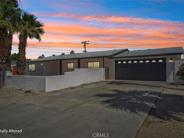 2804 E Valencia, Palm Springs, CA 92262