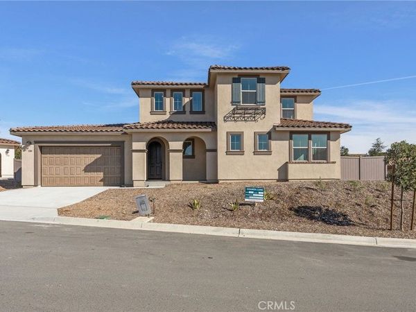 1381 Amanda Glen S, Escondido, CA 92029