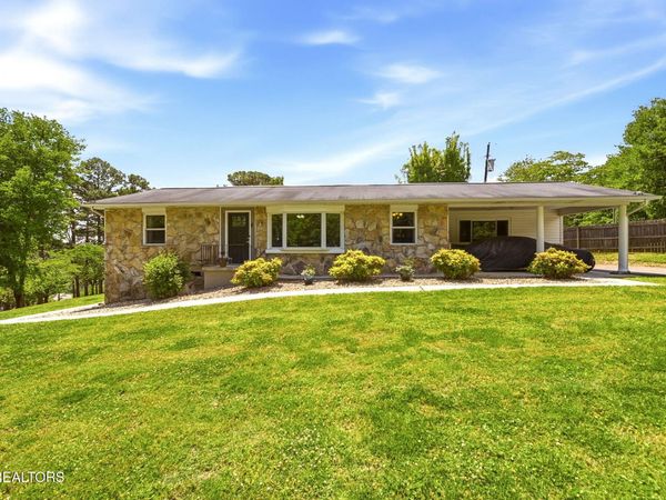 211 Woodland Drive, Kingston, TN 37763