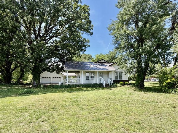 325 Rabbit Trail Rd , Leoma, TN 38468