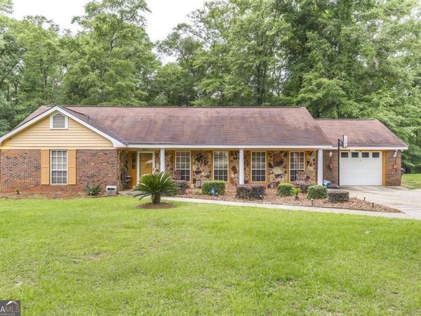 2002 Hickory Drive, Americus, GA 31719