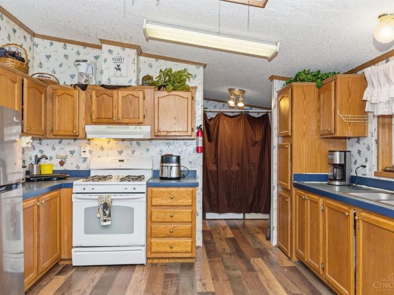 5226 Lindsey Road, Green Township, OH 45154 Photo 3