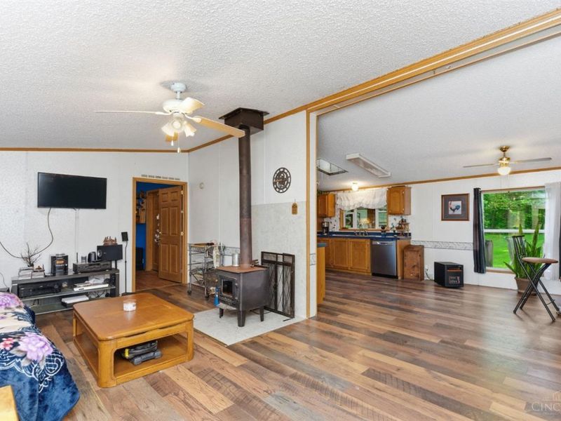 5226 Lindsey Road, Green Township, OH 45154 Photo 8