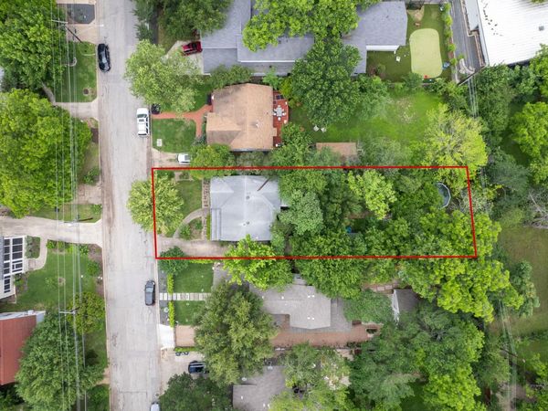 5214 Woodview Ave , Austin, TX 78756