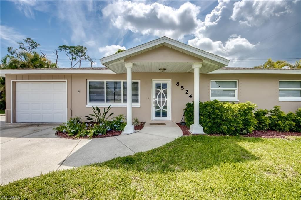 8524 Dartmouth St, Fort Myers, FL 33907 Photo