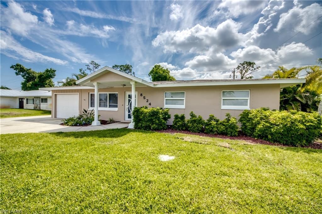 8524 Dartmouth St, Fort Myers, FL 33907 Photo