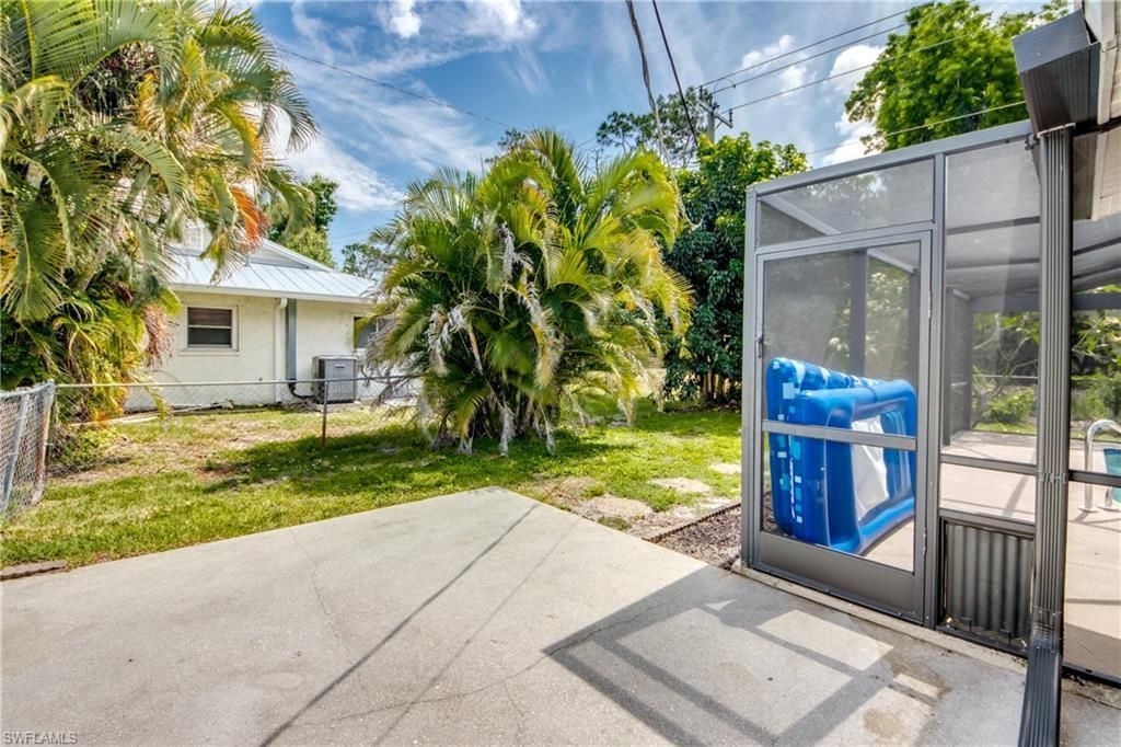 8524 Dartmouth St, Fort Myers, FL 33907 Photo