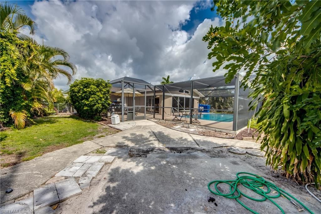 8524 Dartmouth St, Fort Myers, FL 33907 Photo