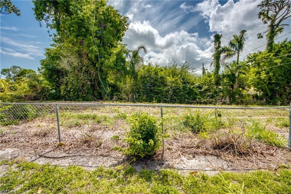 8524 Dartmouth St, Fort Myers, FL 33907 Photo