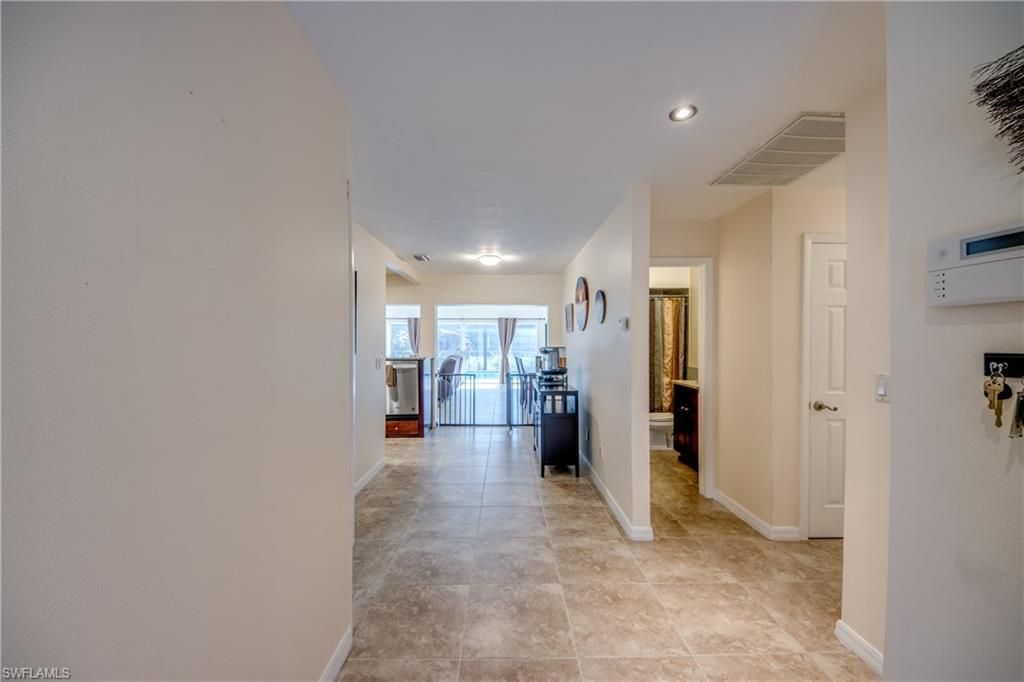 8524 Dartmouth St, Fort Myers, FL 33907 Photo