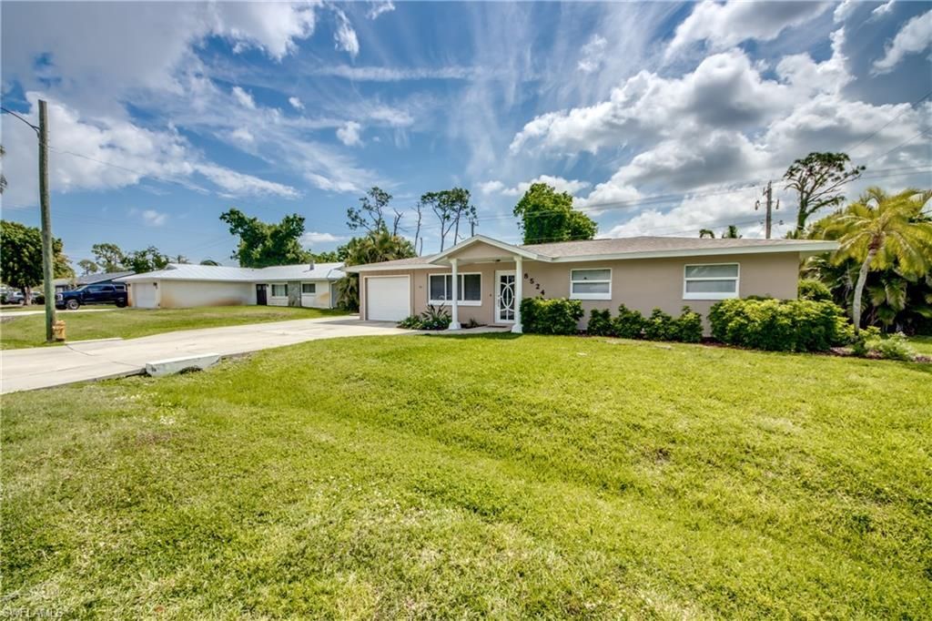8524 Dartmouth St, Fort Myers, FL 33907 Photo
