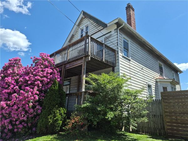 415 E End Ave , Pittsburgh, PA 15221