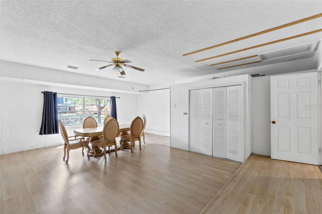 8698 Hillside Drive, Orlando, FL 32810 Photo