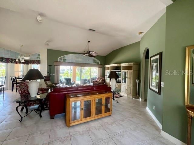 120 9th Street E, Tierra Verde, FL 33715 Photo