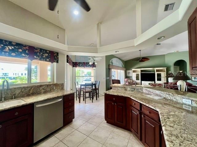 120 9th Street E, Tierra Verde, FL 33715 Photo
