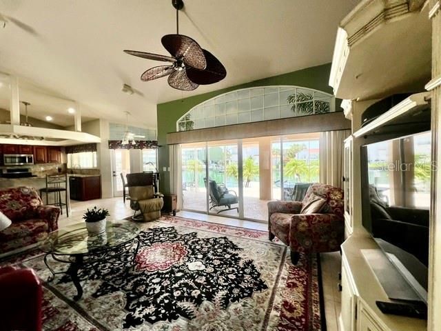 120 9th Street E, Tierra Verde, FL 33715 Photo