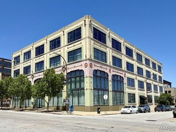 2201 Locust Street, Unit 408 & 409, St Louis, MO 63103