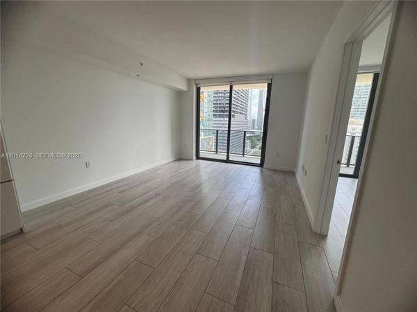 45 SW 9th St, Unit 1104, Miami, FL 33130