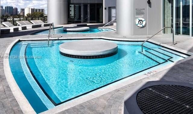 18555 Collins Ave, Unit 3705, Sunny Isles Beach, FL 33160 Photo