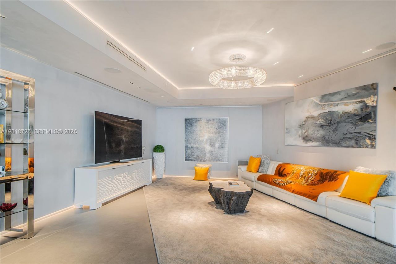 18555 Collins Ave, Unit 3705, Sunny Isles Beach, FL 33160 Photo