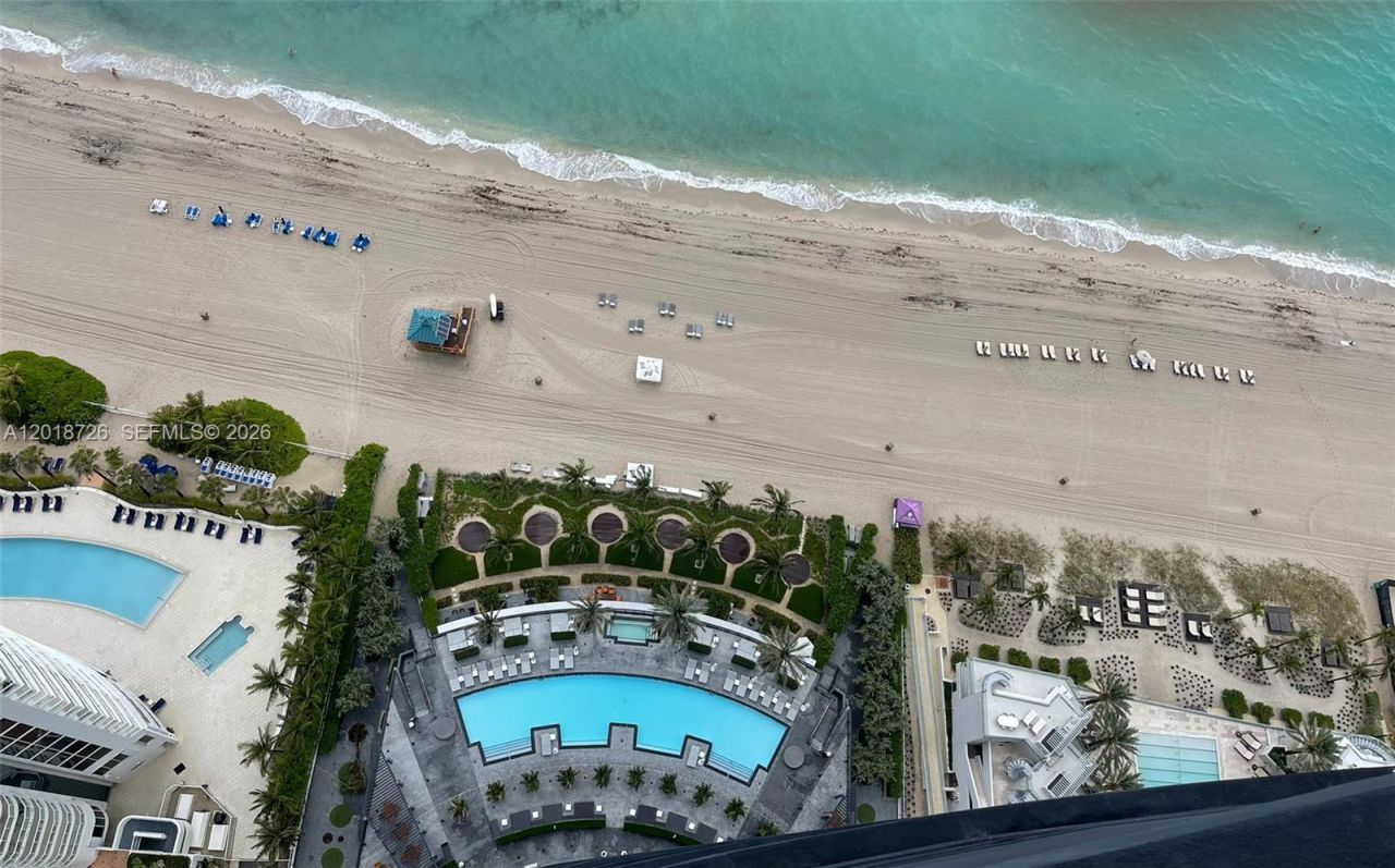 18555 Collins Ave , Unit 3705, Sunny Isles Beach, FL 33160 Photo