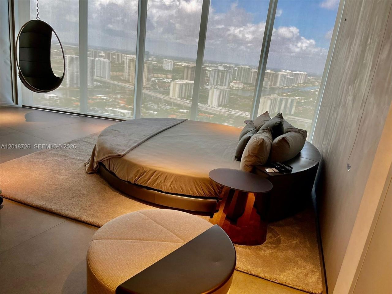 18555 Collins Ave , Unit 3705, Sunny Isles Beach, FL 33160 Photo