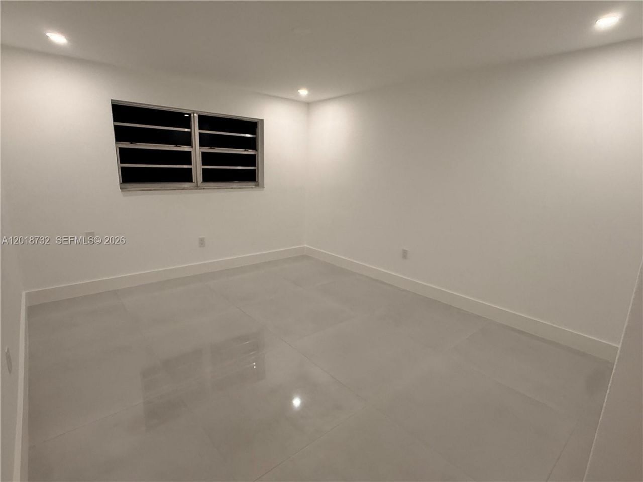 6070 W 19th Ave , Unit 315, Hialeah, FL 33012 Photo