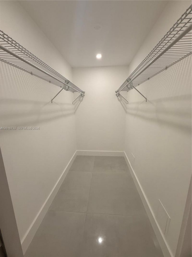 6070 W 19th Ave , Unit 315, Hialeah, FL 33012 Photo