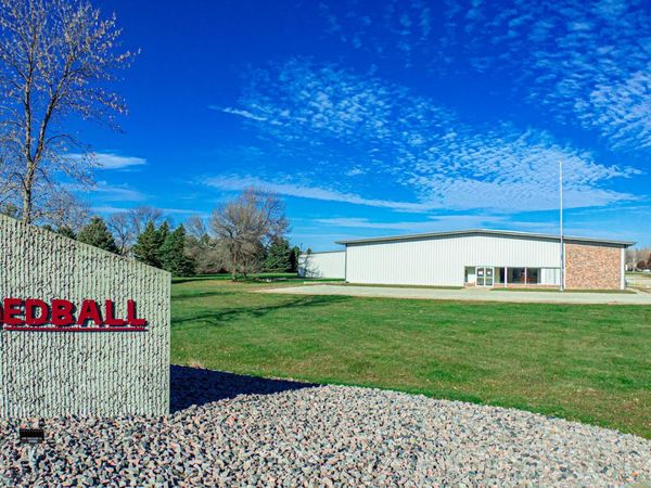 140 30th Avenue SE, Benson, MN 56215