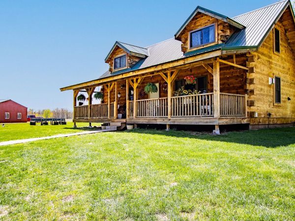 37590 Degerstrom Road, Askov, MN 55704
