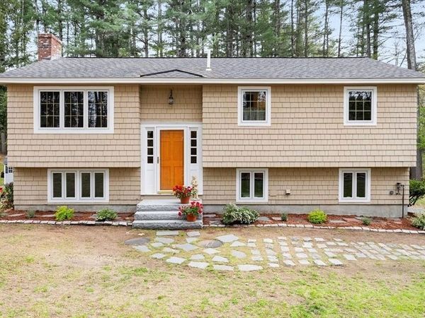 100 S Harbor Rd, Townsend, MA 01469