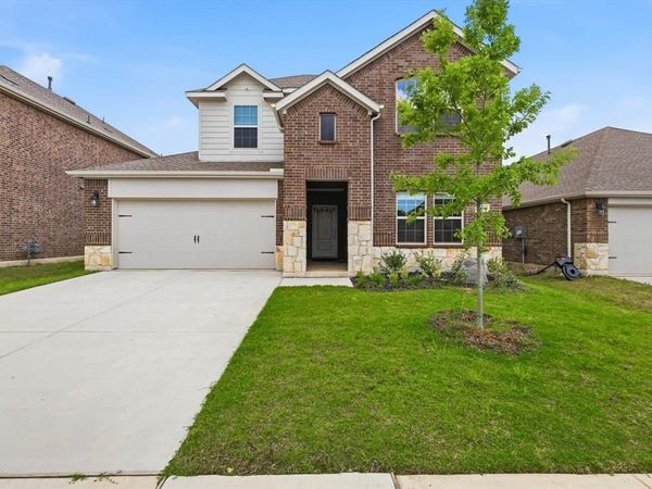 9800 Quail Pointe Road, Aubrey, TX 76227