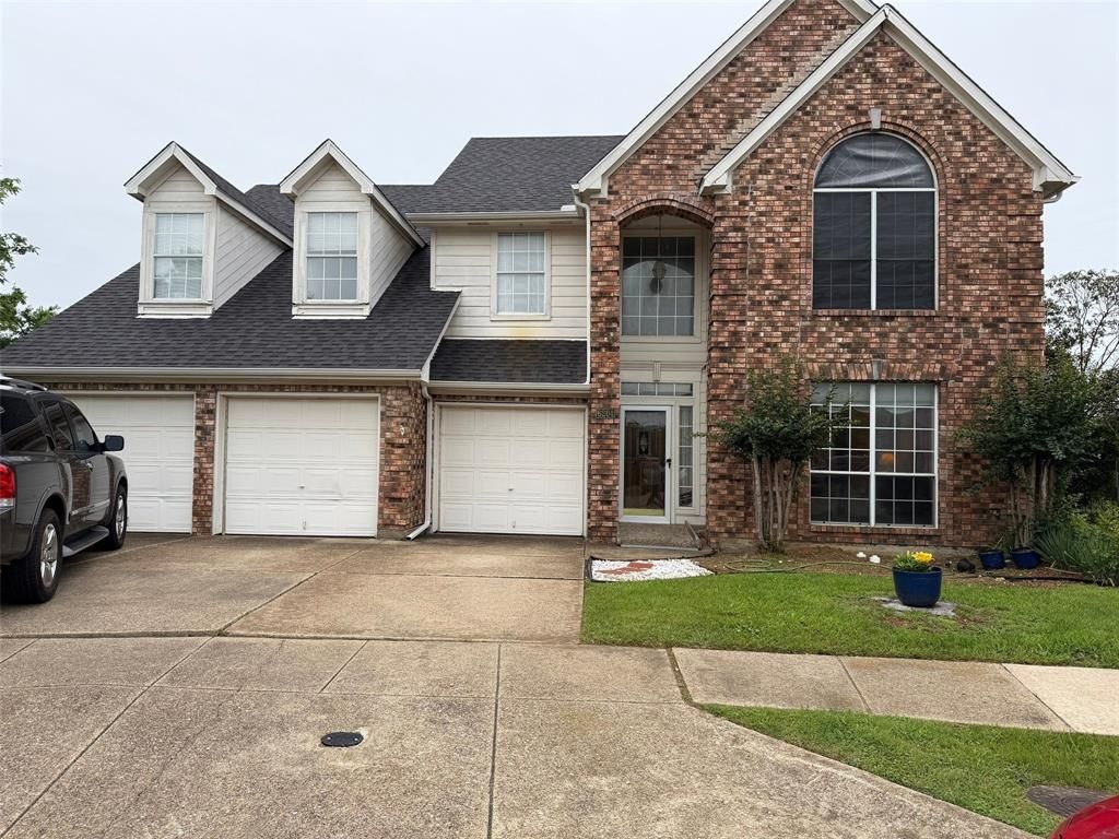 6204 High Brush Circle, Dallas, TX 75249 Main Photo