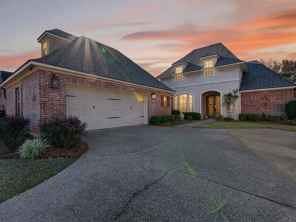 9040 Hayden Drive, Shreveport, LA 71106