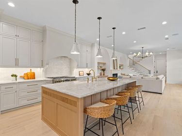 6402 Westlake Avenue, Dallas, TX 75214